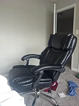 oliviaprettypussy's Webcam Show