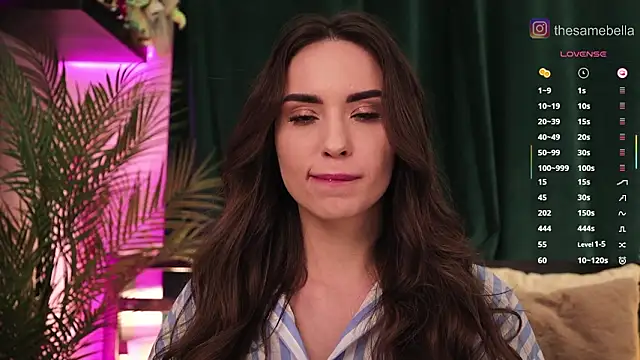 CuteAnna- Live XXX-Chat