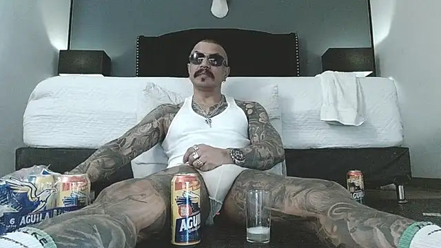 danilog515's Live XXX Chat