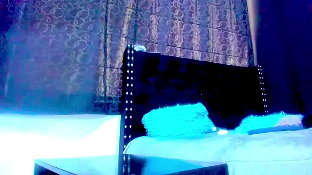 amareto_queen Live XXX-Chat