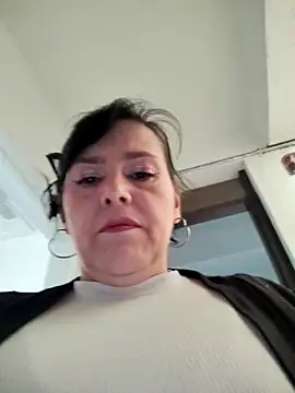 Natasha_miilf: вебкам-шоу