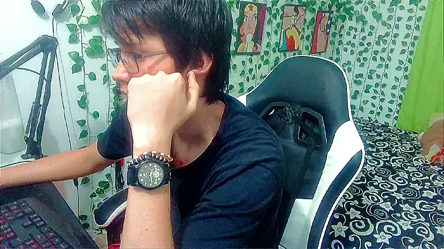 دردشة Andy_gray الجنسية المباشرة