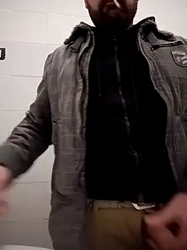 Romahot_: διαδικτυακό σόου στην κάμερα