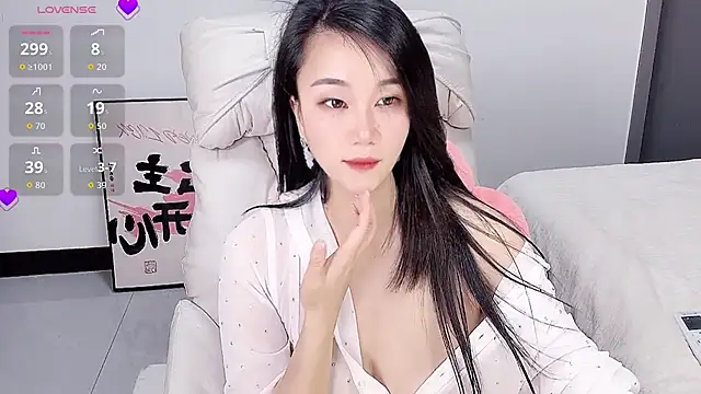 Bloo3iss 在線直播表演