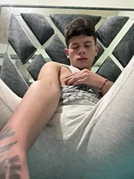 Andy12912 现场XXX聊天