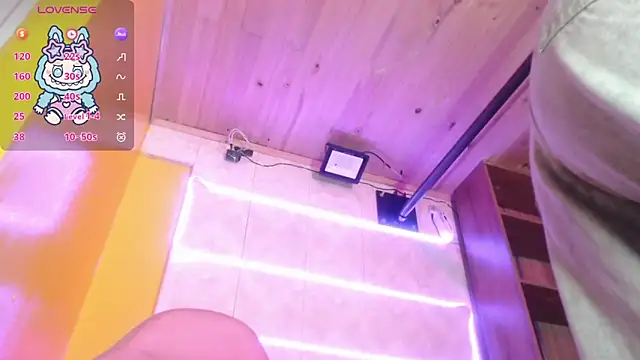 Sally23_'s Live XXX Chat