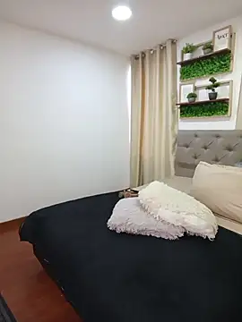 Онлайн чат XXX sasi_luna