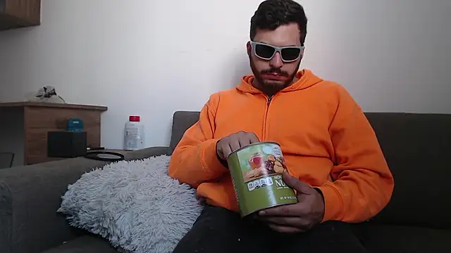 thomas_gun – Naživo XXX chat