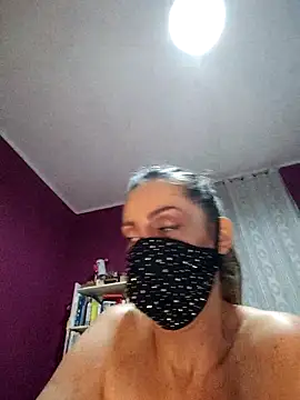 Webkamerová show Akemi_rossi