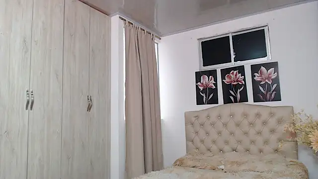 pinky_f00x 现场XXX聊天