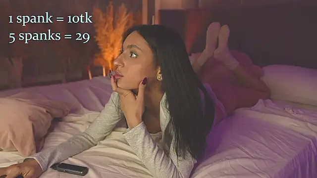 AdoraCortes 라이브 XXX 채팅