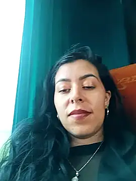 Luianna's Live XXX Chat