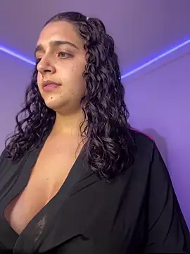 Alice777_ élő XXX-chatje