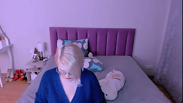 sabrinamacmarren 网络视讯表演