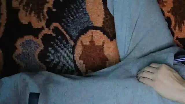 cumloverboyxx69's Webcam Show