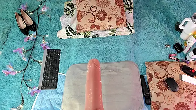 Eilin_clio élő XXX-chatje