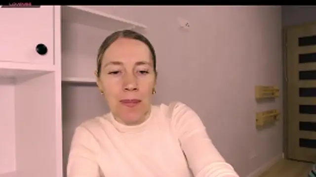 Javelinka élő XXX-chatje