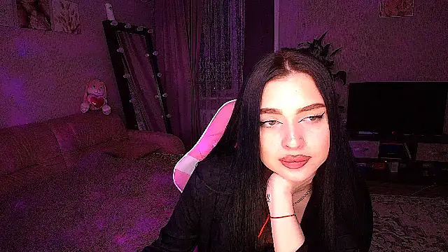 __Malika__ élő XXX-chatje