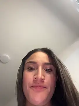 elisa-new Adlı Modelin Canlı XXX Sohbeti