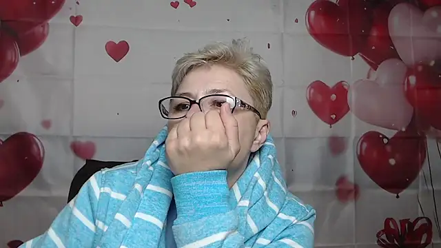 EmiliaGree Live XXX-Chat