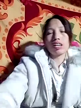 Gummiesu Show Webcam