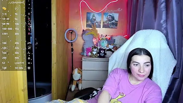 Fiery_Brunette_ Live XXX Chat