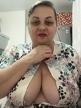 LanaSoftt's Live XXX Chat