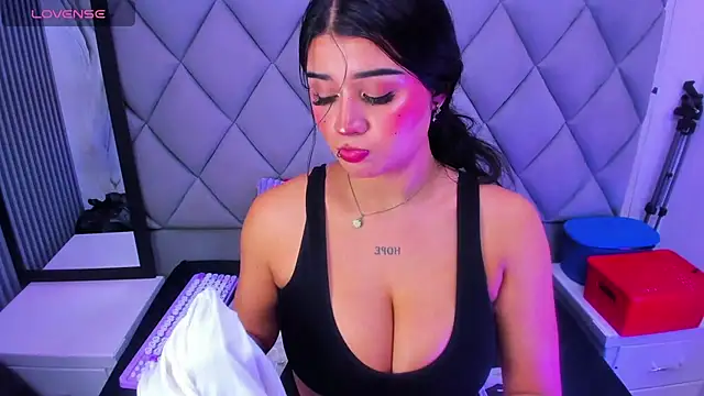 venusowen_のライブXXXチャット