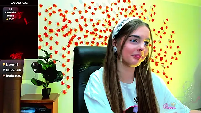 AlicaLOVEalisa777のライブXXXチャット