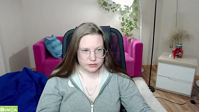 kuri_u Adlı Modelin Canlı XXX Sohbeti