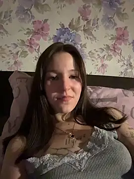 OliaLav – webcam-show