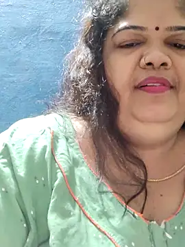 tamilthanushri's Live XXX Chat