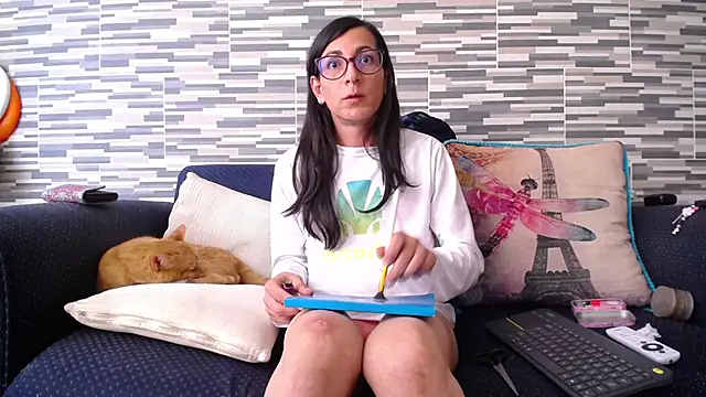 VioletaGomez_Co élő XXX-chatje