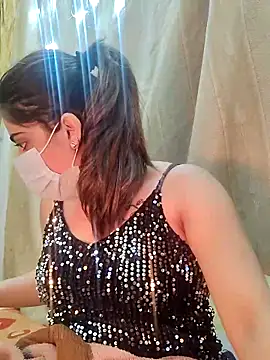 NEERU-STRIP: онлайн-секс-чат