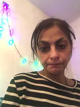 ChantalXOrchid – Naživo XXX chat