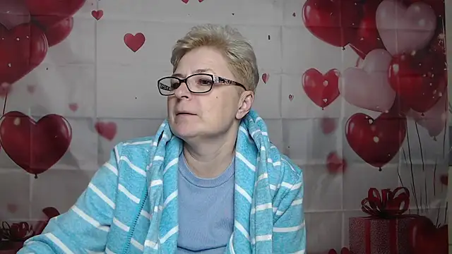 EmiliaGree: απευθείας συνομιλία ΧΧΧ