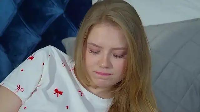 SelinSwarovski Adlı Modelin Canlı XXX Sohbeti