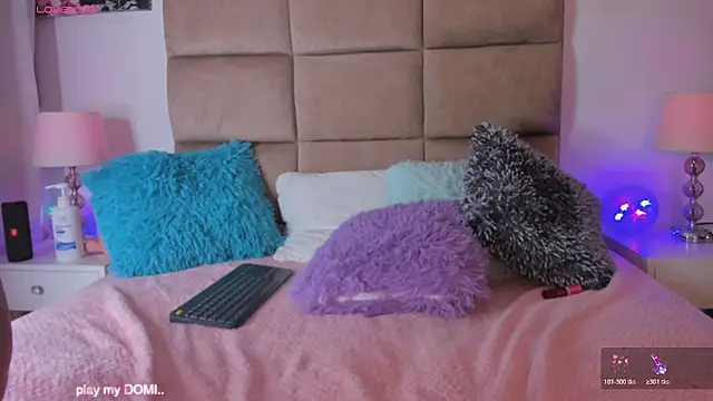 Онлайн чат XXX ashleycurvyy