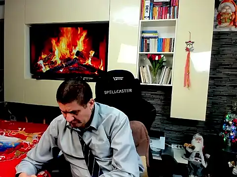 Chat +18 de SpartacusDaddy48 ao vivo