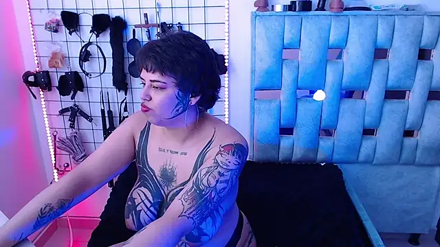 malboro_01's Live XXX Chat