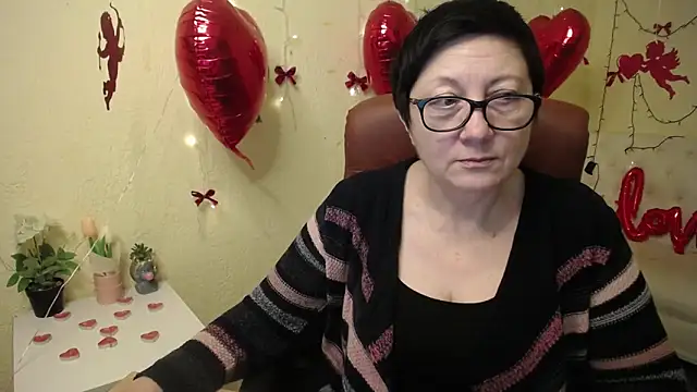 EmilyL0ve – Naživo XXX chat