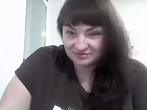 AllinaKis Adlı Modelin Canlı XXX Sohbeti