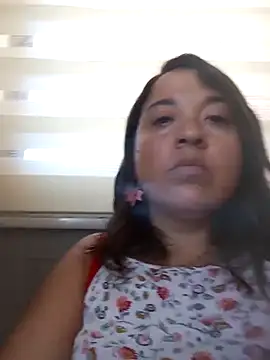 Chat +18 de AngelaWithe ao vivo