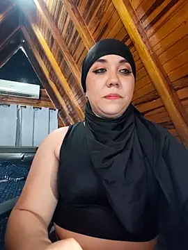 AmbarBurhan Adlı Modelin Canlı XXX Sohbeti