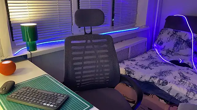 Leonnextdoor Live XXX-chat