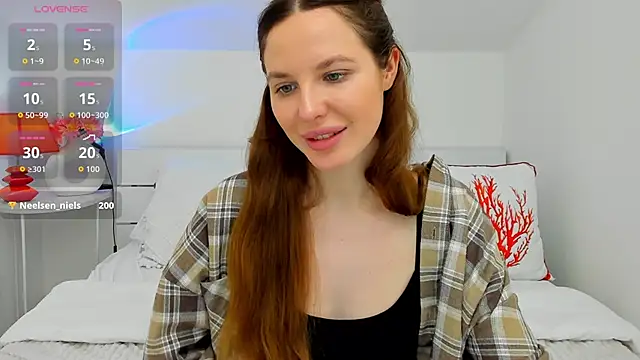 Chat XXX en directo de MonaRicci