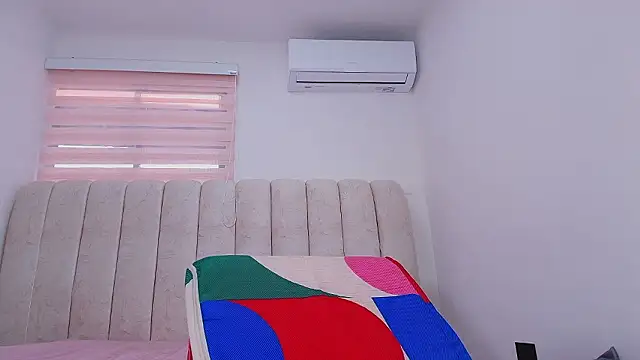 Živý XXX chat timkerbell_