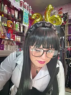 Chat XXX en directo de TamySweetness