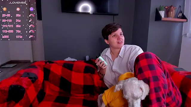 แชท XXX สดของ Tenderly_Couple