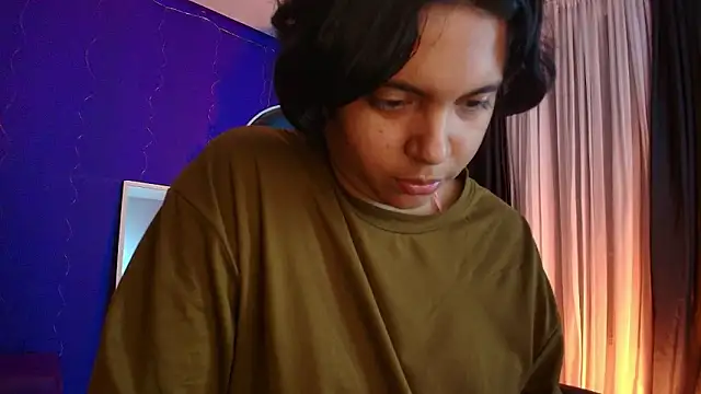 Emmapark_ Adlı Modelin Canlı XXX Sohbeti